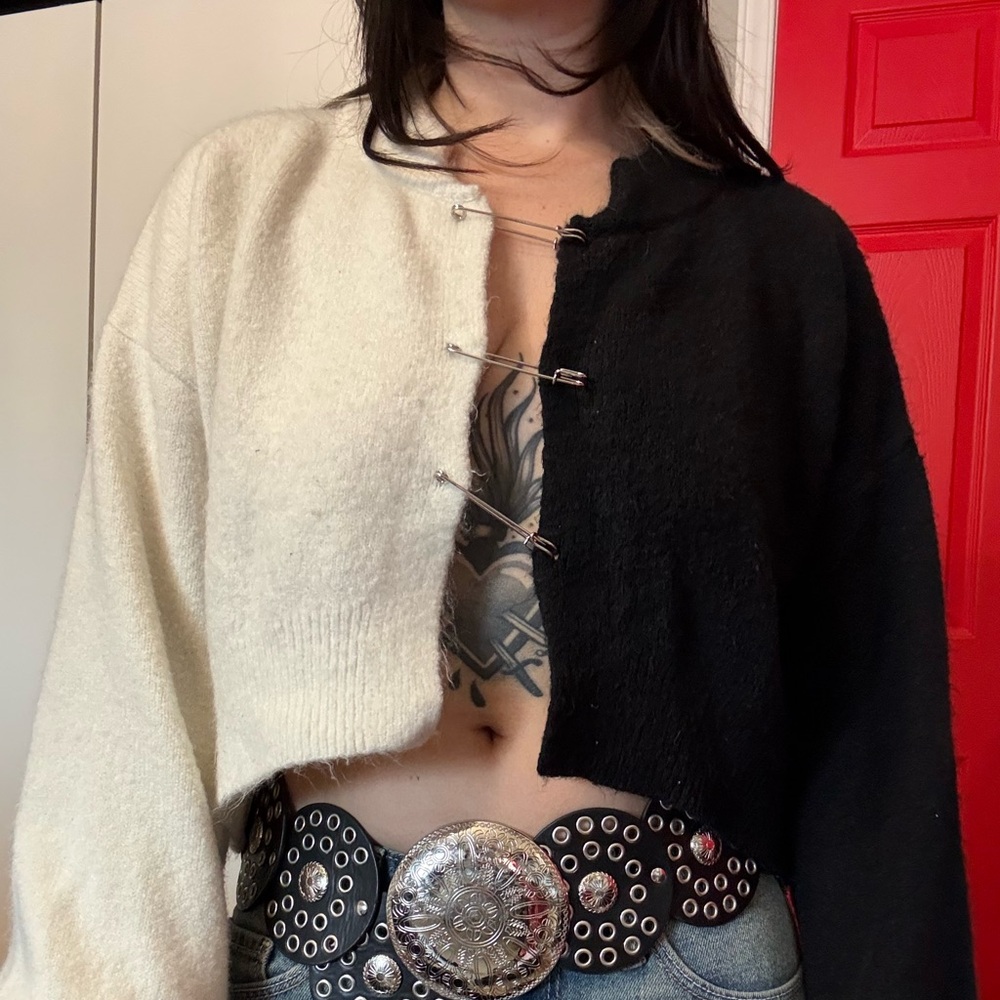 Black and White Cropped Sweater with Safety Pin Closure Fashion Nova